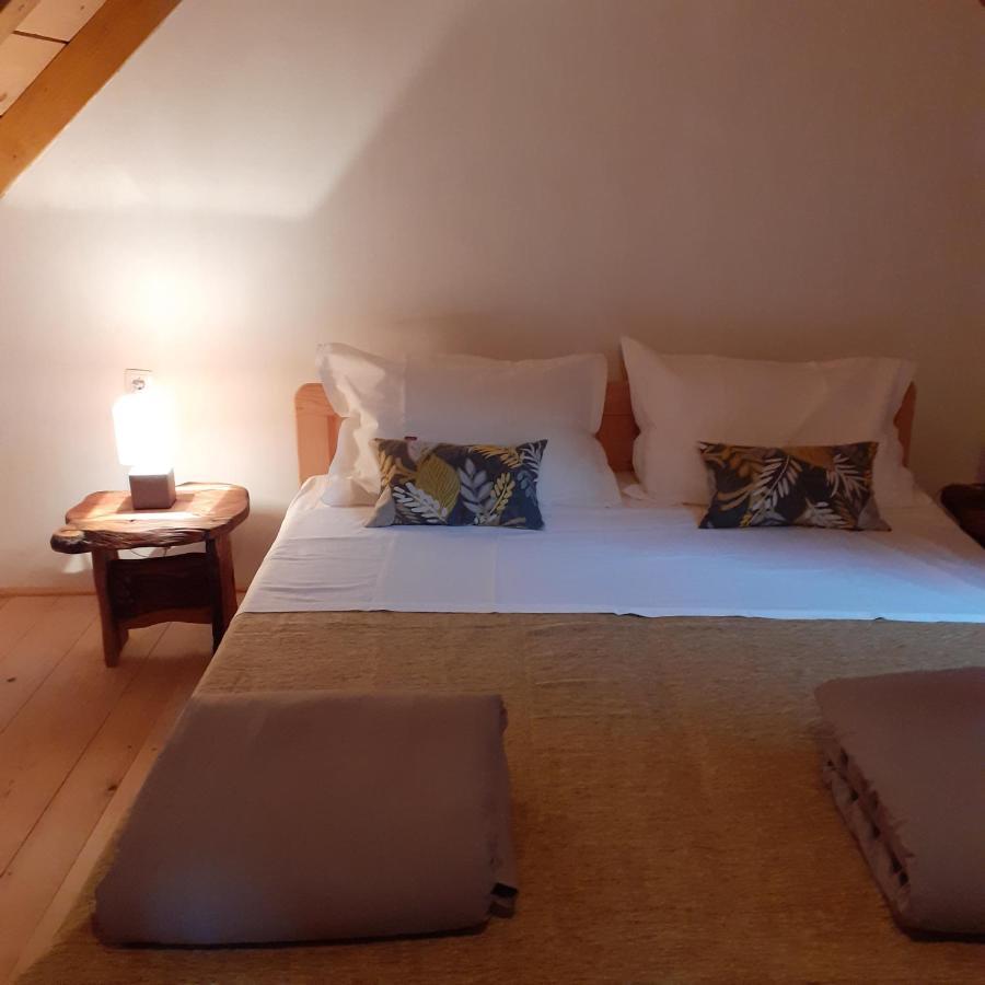Hotel Latin Plaški Esterno foto